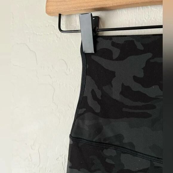 Lululemon align shorts green Camo 2 - Picture 7 of 9